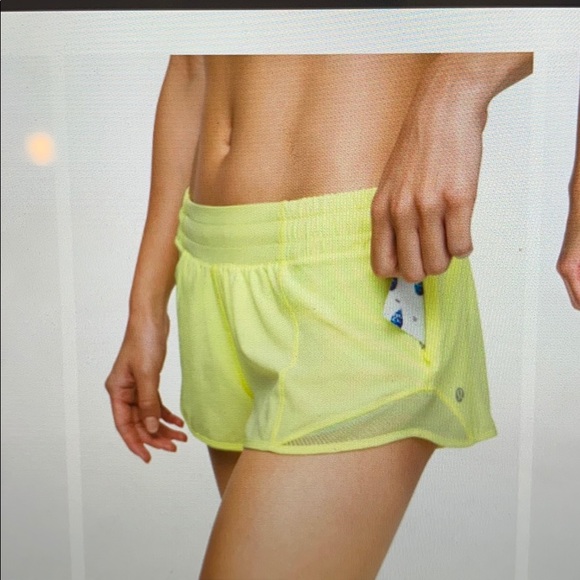 💛 Hotty Hot short NWT Florid Flash 💛 - Picture 4 of 6